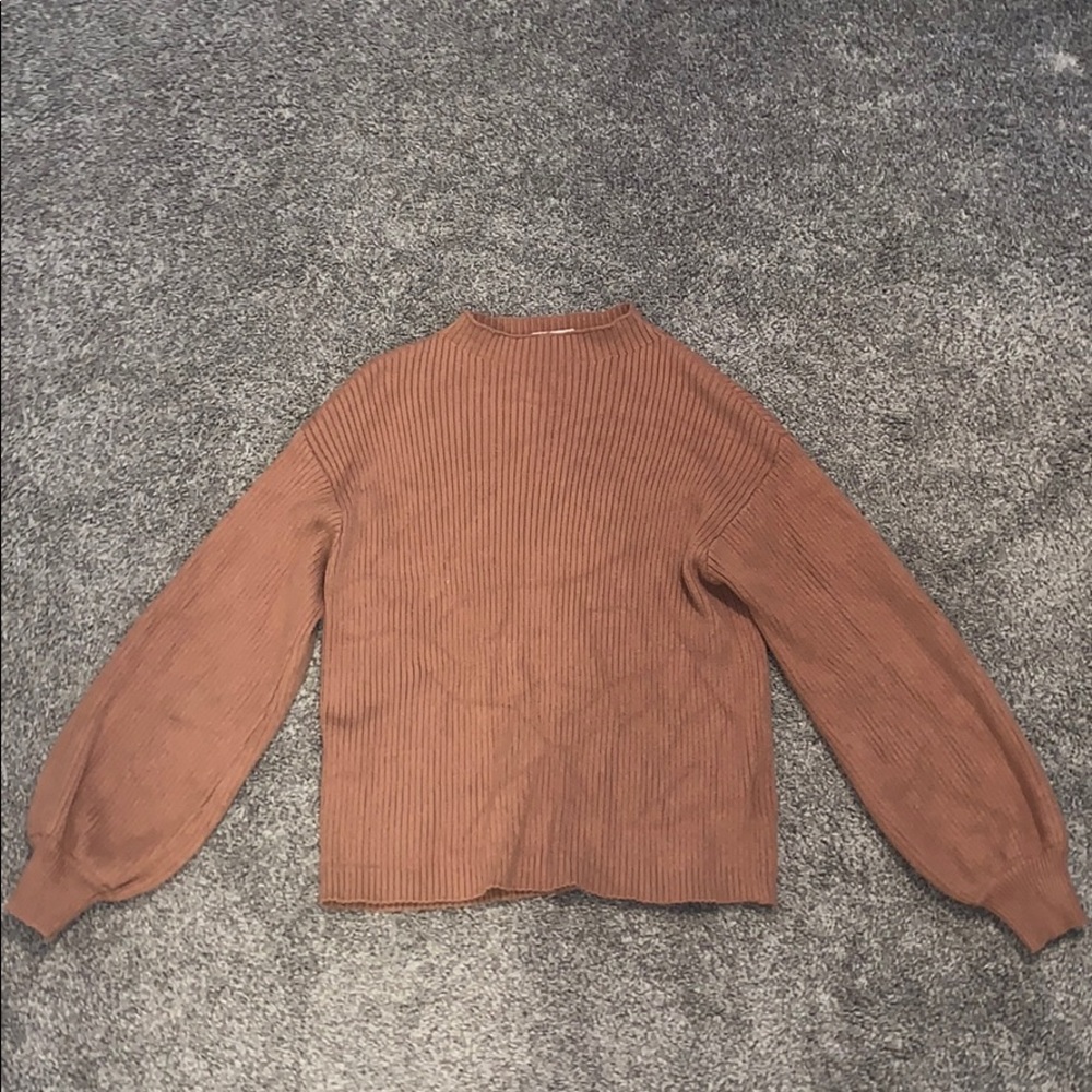 Line + Dot Balloon Sleeve Sweater